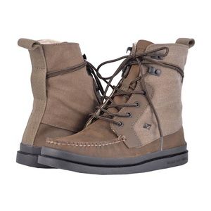 ✨Men’s lace up boot Sperry’s✨